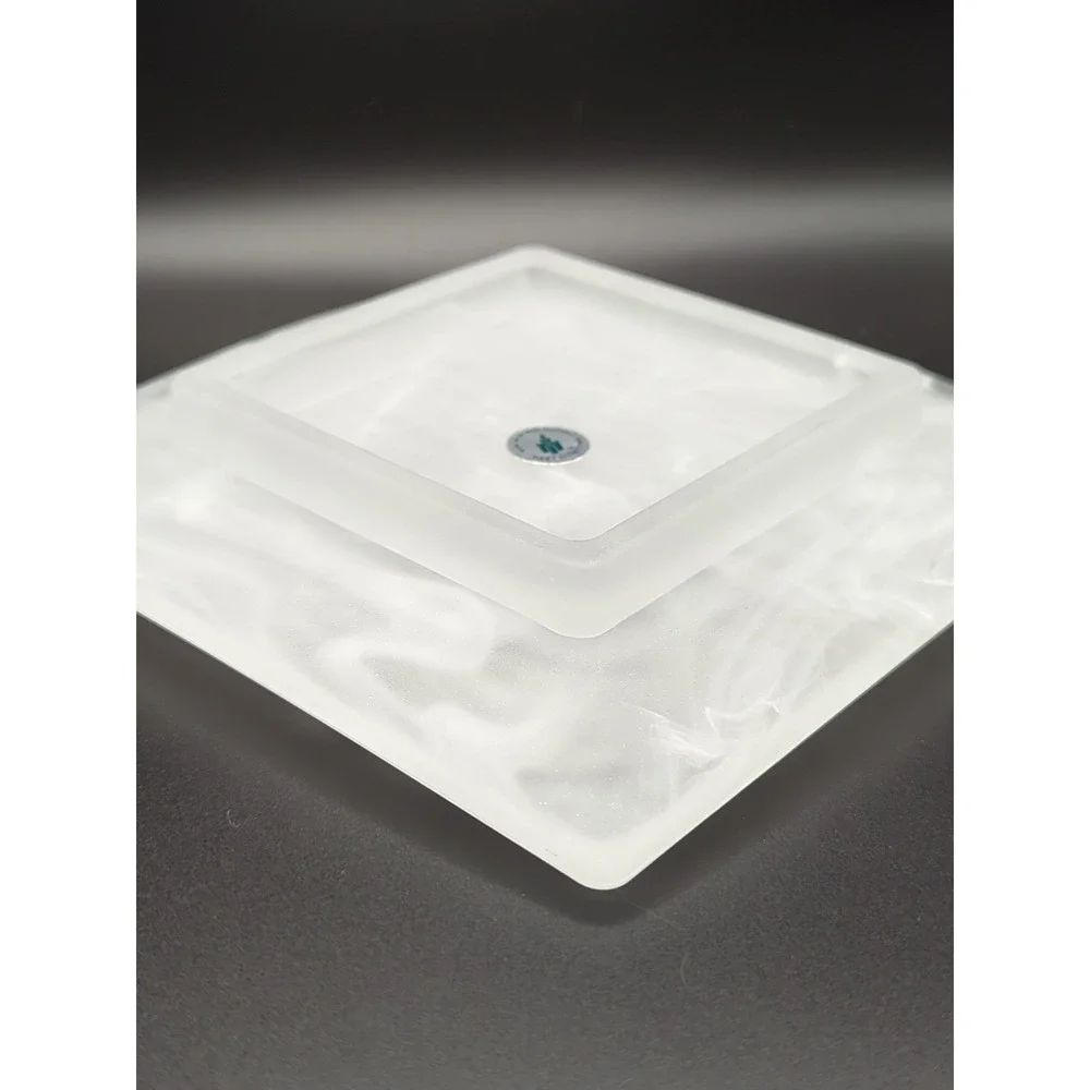 Partylite Pillar Candle Holder Indulgences P7193 White Swirl Glass 6.5